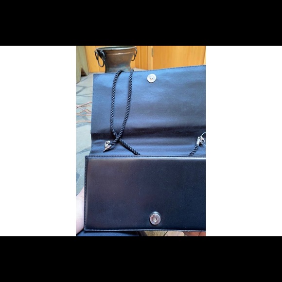 Swarovski *RARE* Vintage Clutch 👜 - Picture 8 of 13